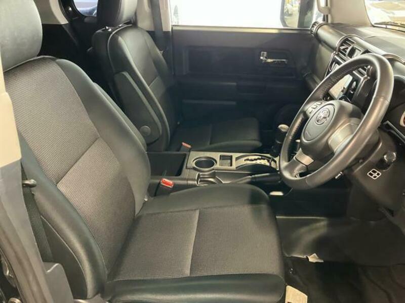 FJ CRUISER