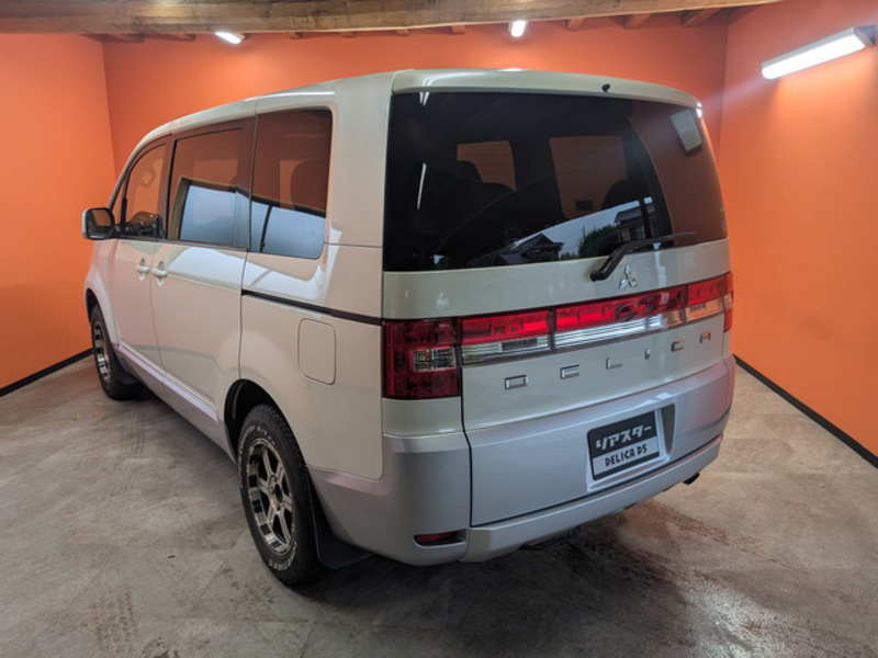 DELICA D5