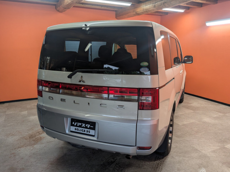 DELICA D5