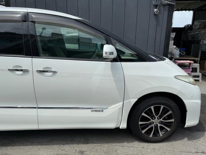 ESTIMA HYBRID