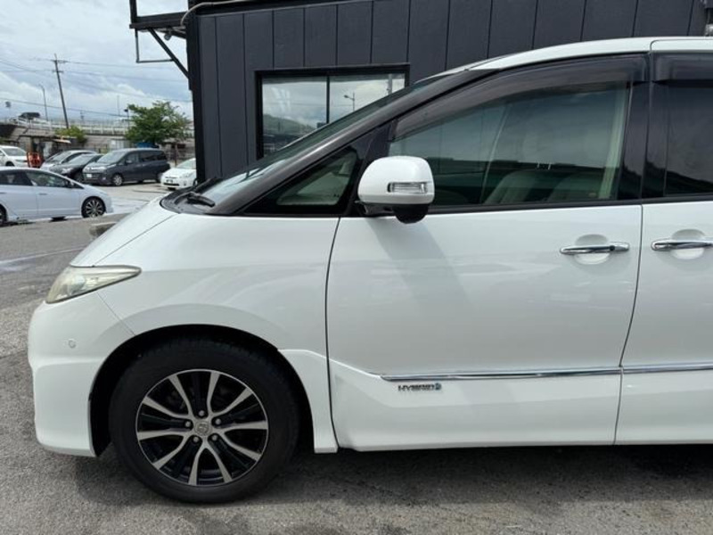 ESTIMA HYBRID