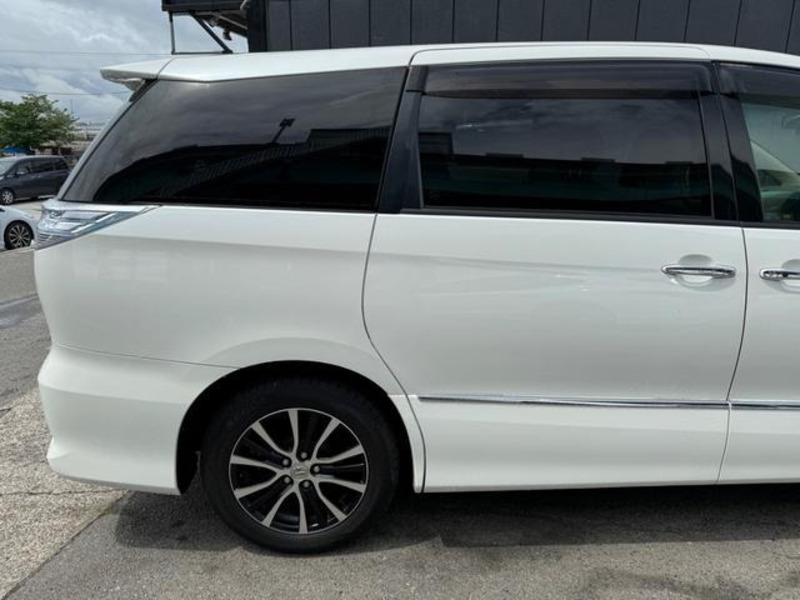 ESTIMA HYBRID