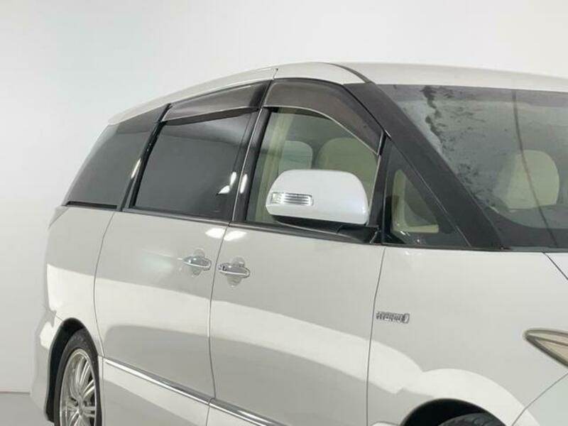ESTIMA HYBRID