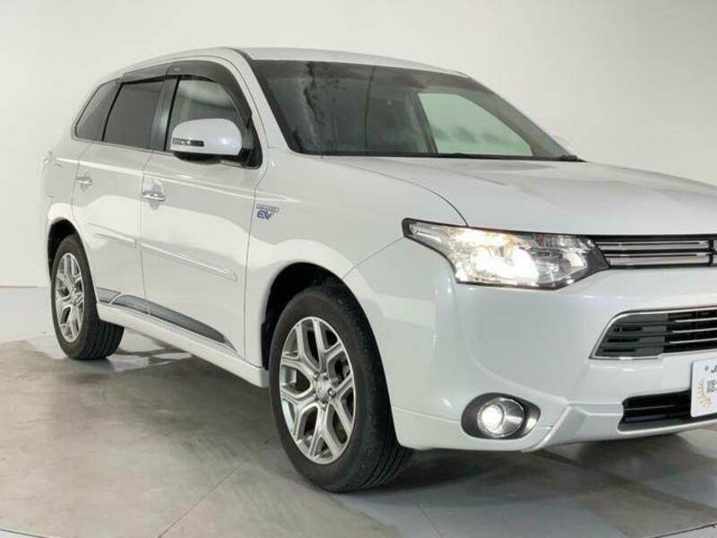 OUTLANDER PHEV