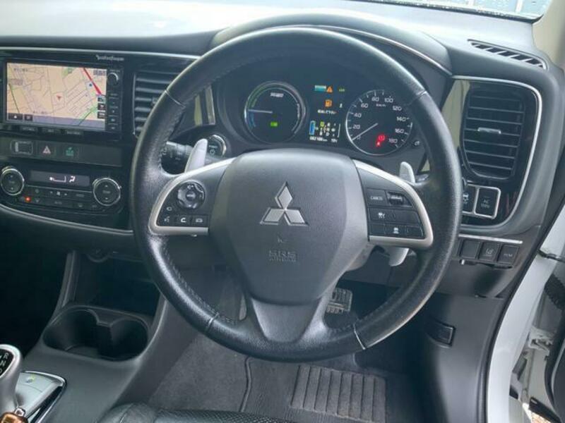 OUTLANDER PHEV