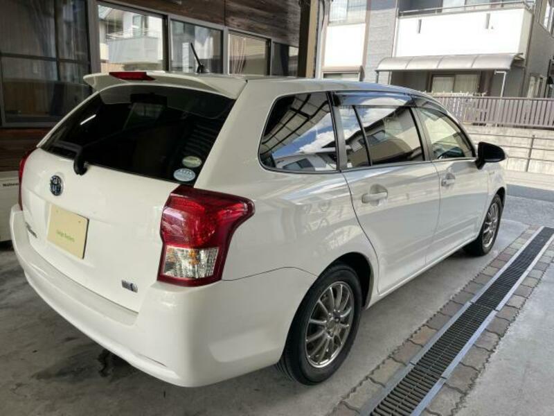 COROLLA FIELDER