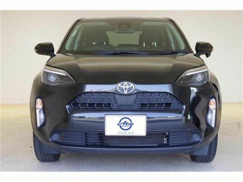 YARIS CROSS