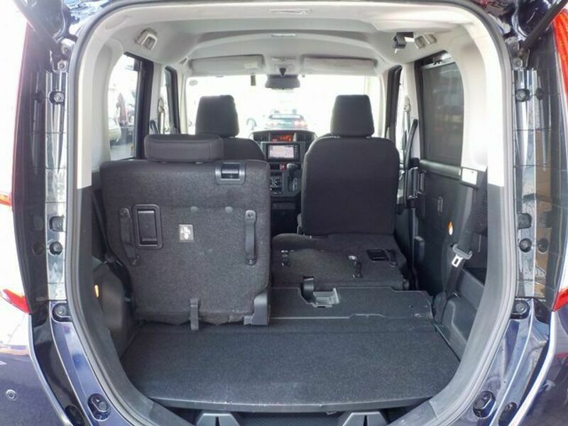 ROOMY