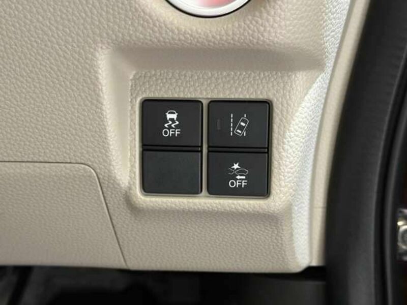 N BOX