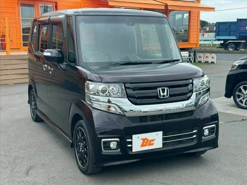 N BOX CUSTOM