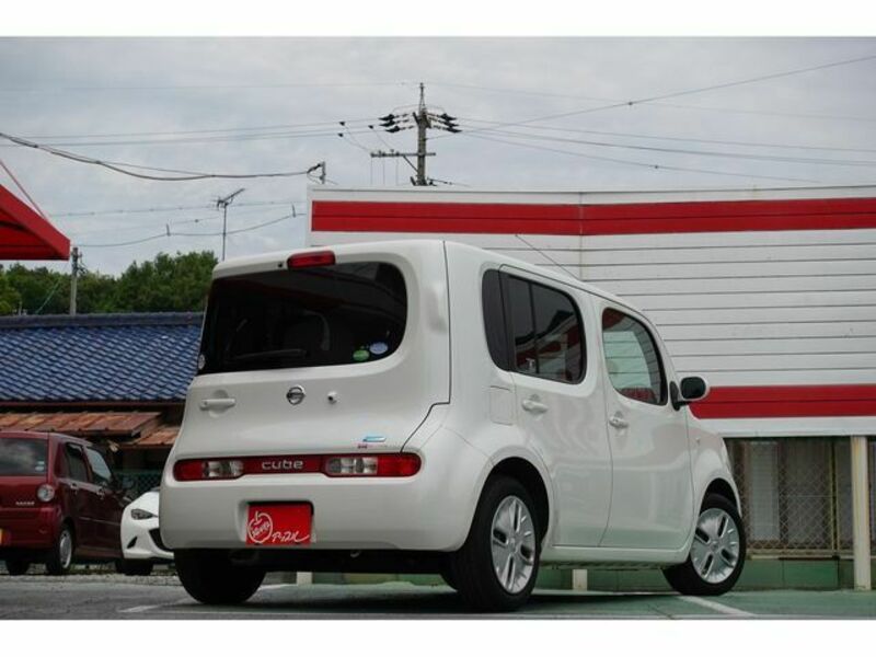 CUBE
