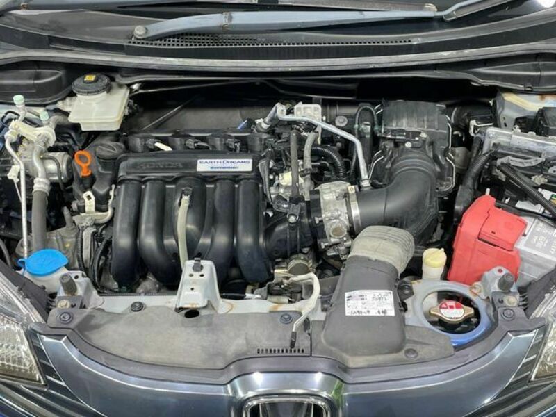 FIT HYBRID