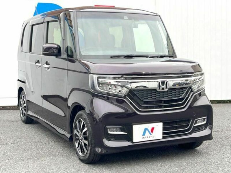 N BOX CUSTOM