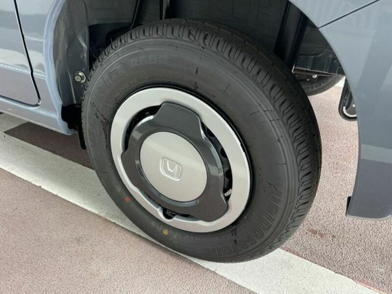 N-VAN
