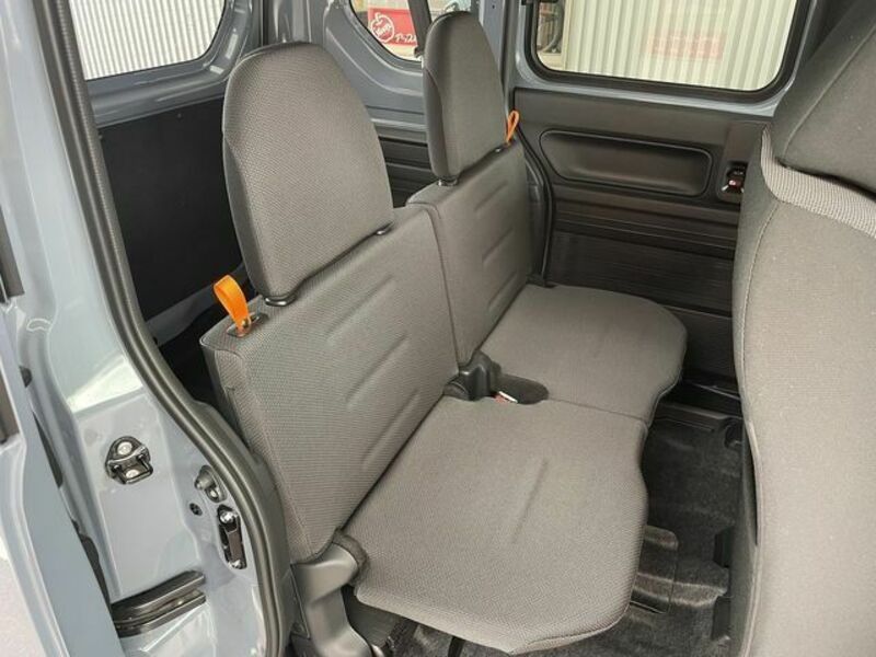 N-VAN