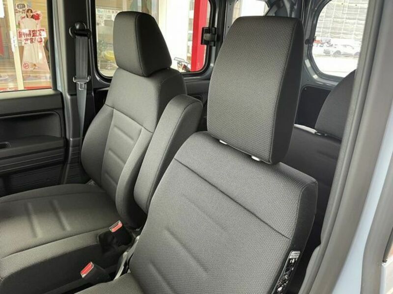 N-VAN