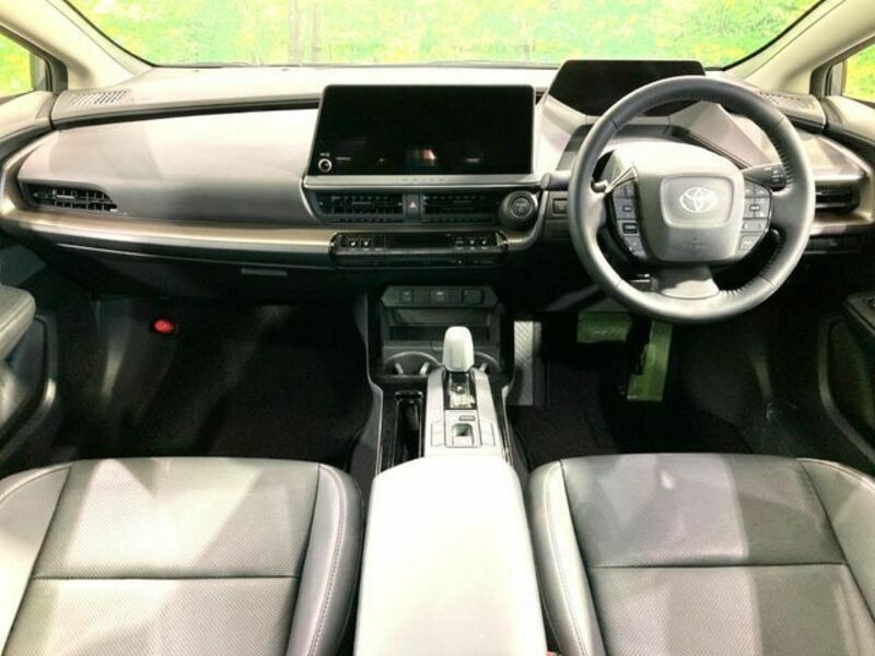 PRIUS PHV