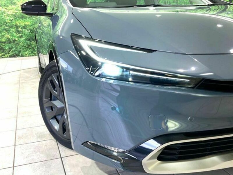 PRIUS PHV