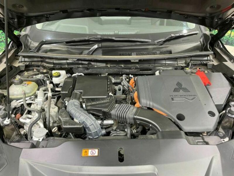 OUTLANDER PHEV