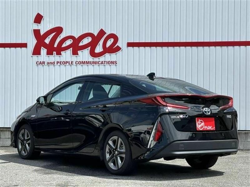 PRIUS PHV