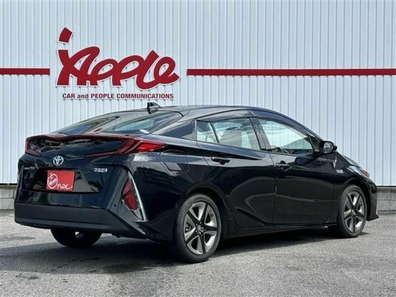 PRIUS PHV