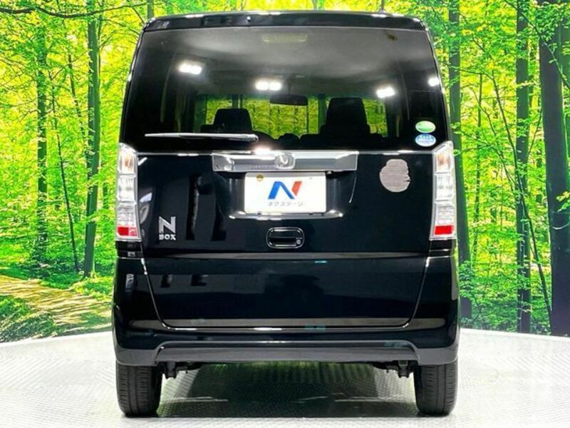 N BOX