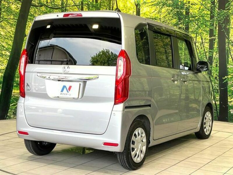 N BOX