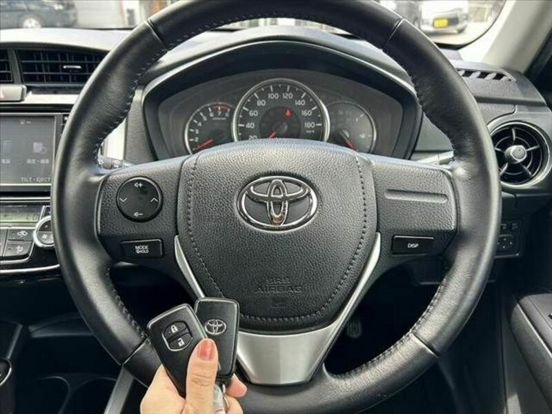 COROLLA FIELDER