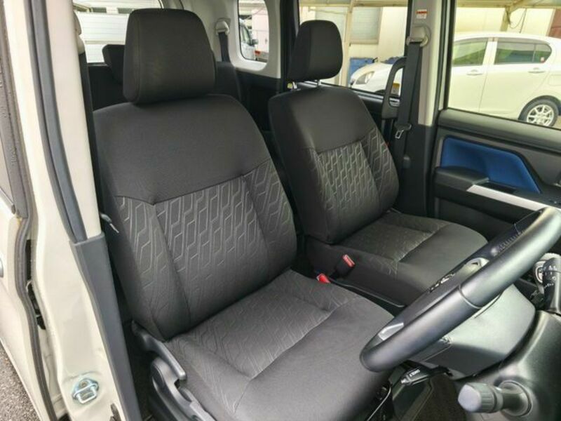 ROOMY