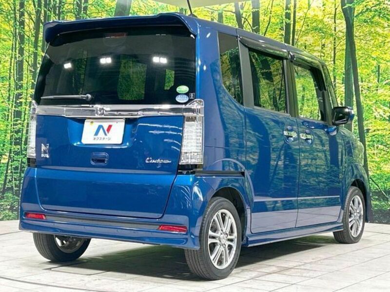 N BOX CUSTOM