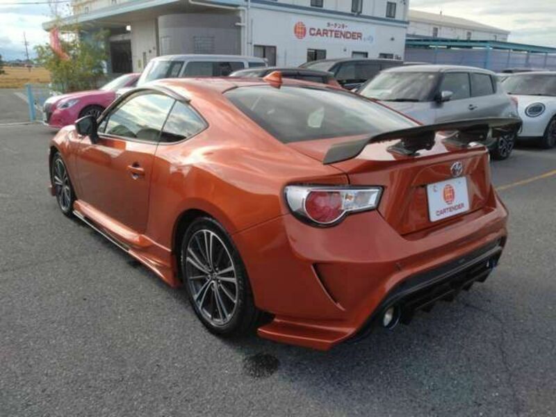 86