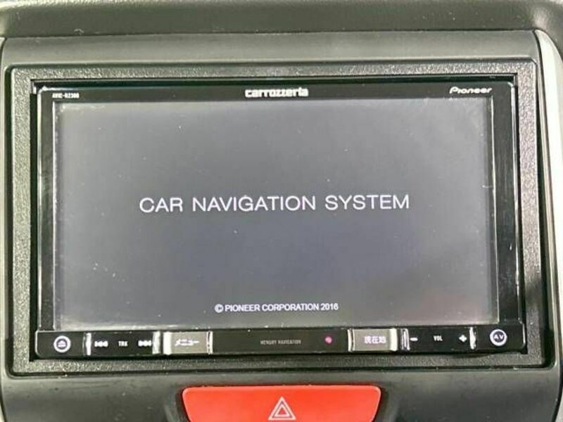 N BOX