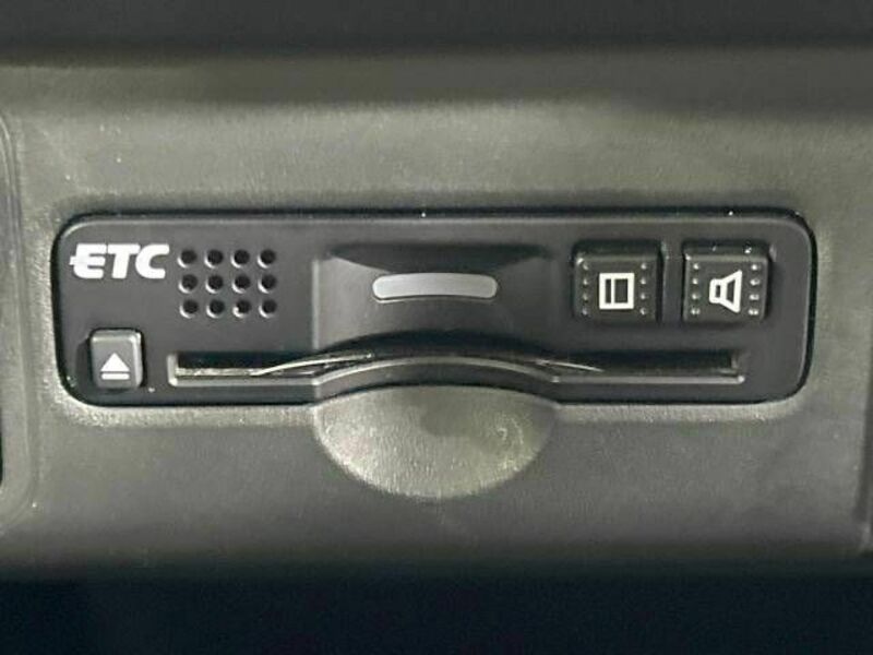 N BOX