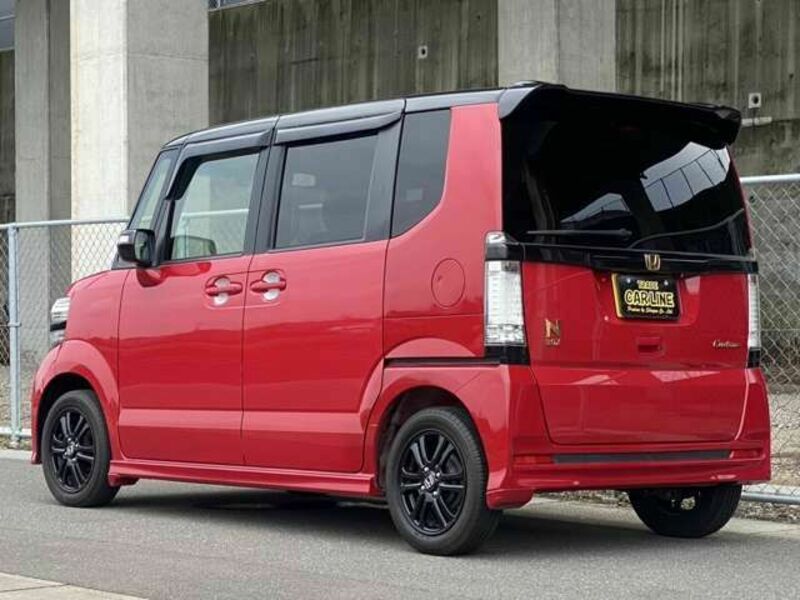 N BOX CUSTOM