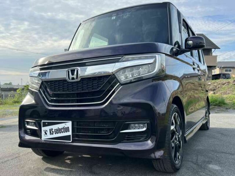 N BOX CUSTOM