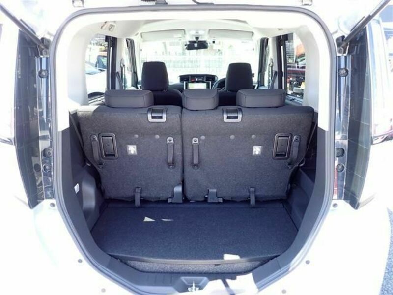 ROOMY