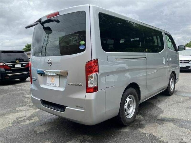 NV350 CARAVAN