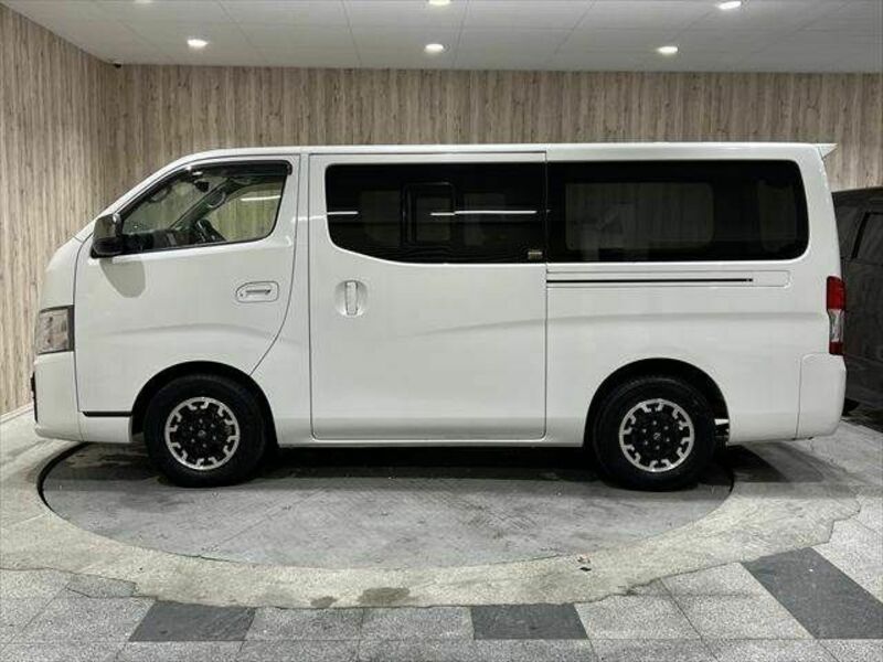 NV350 CARAVAN