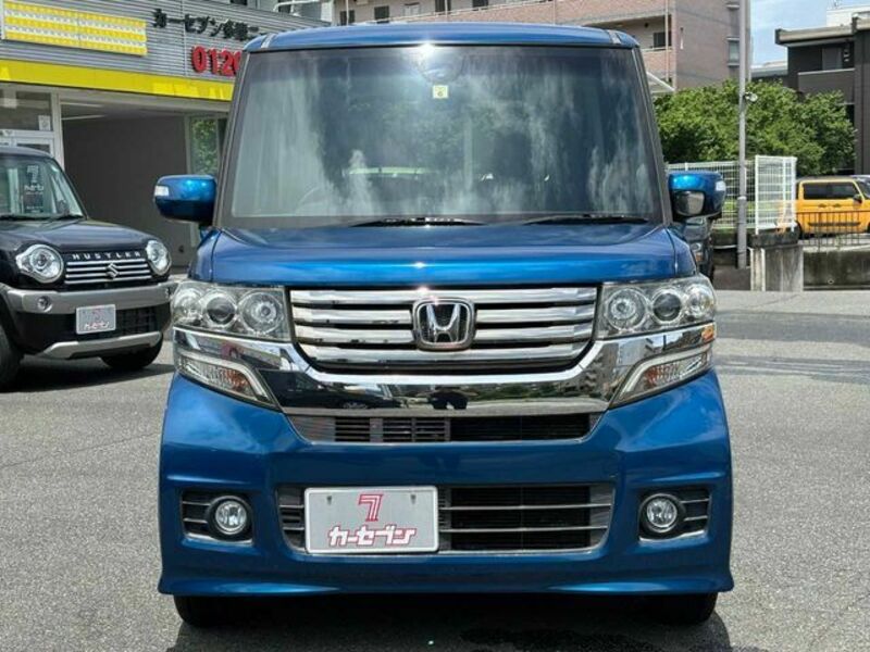 N BOX CUSTOM