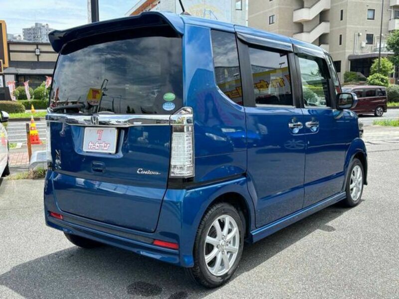 N BOX CUSTOM