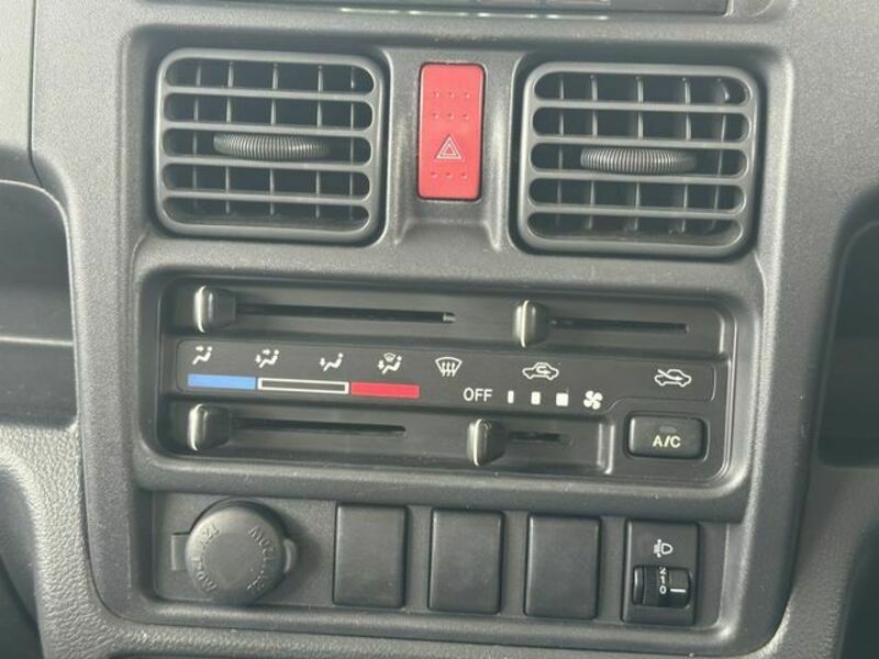 NT100 CLIPPER