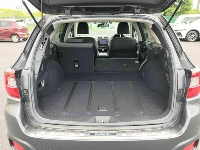 LEGACY OUTBACK