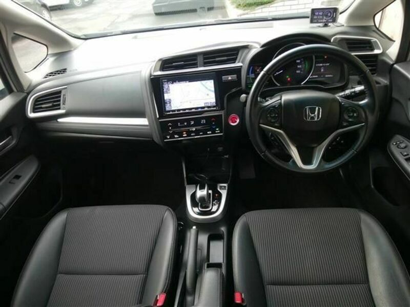 FIT HYBRID