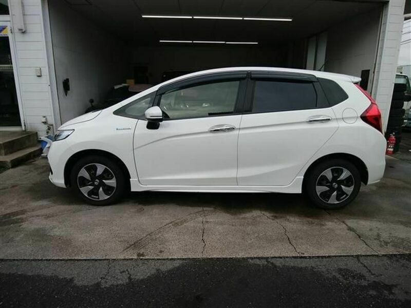 FIT HYBRID