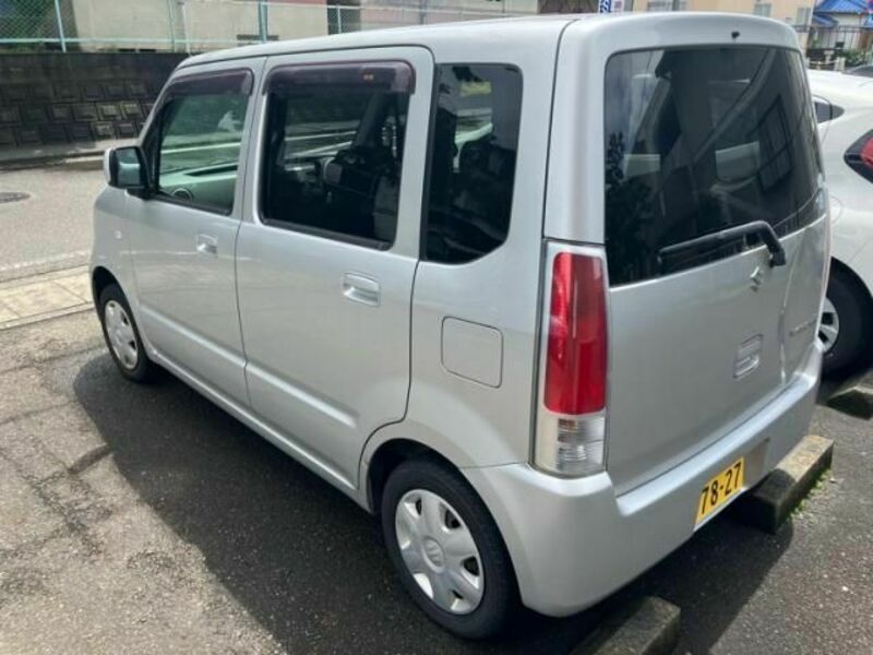 WAGON R