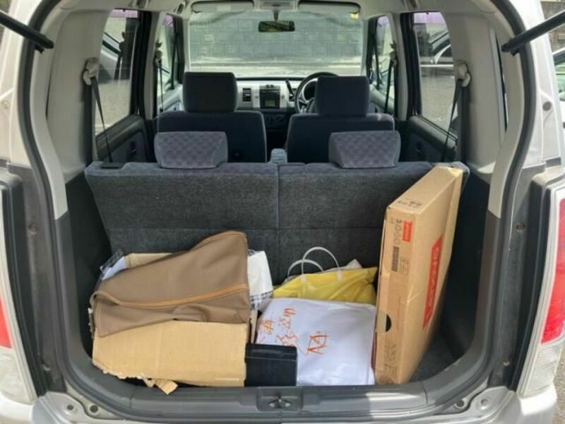 WAGON R
