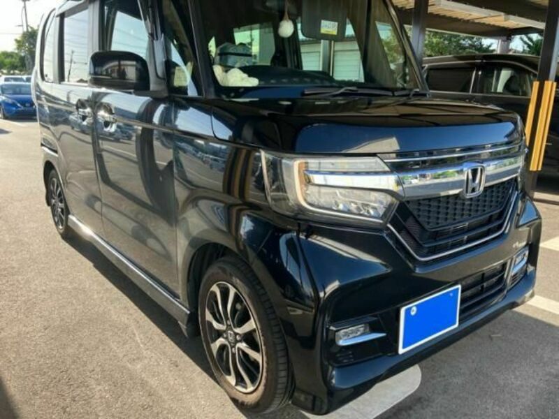 N BOX CUSTOM