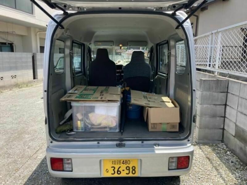 MINICAB VAN