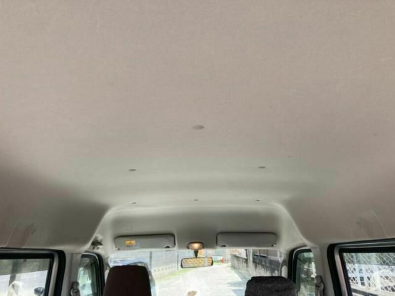 MINICAB VAN
