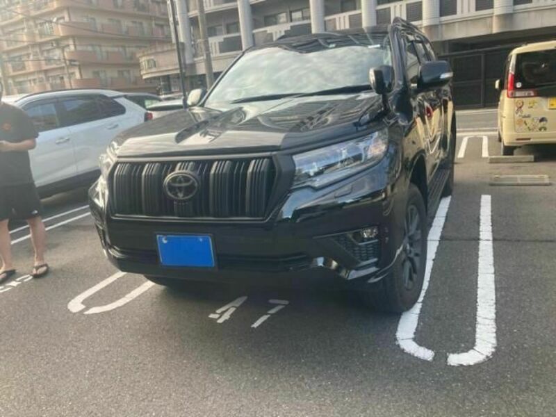 LAND CRUISER PRADO-0